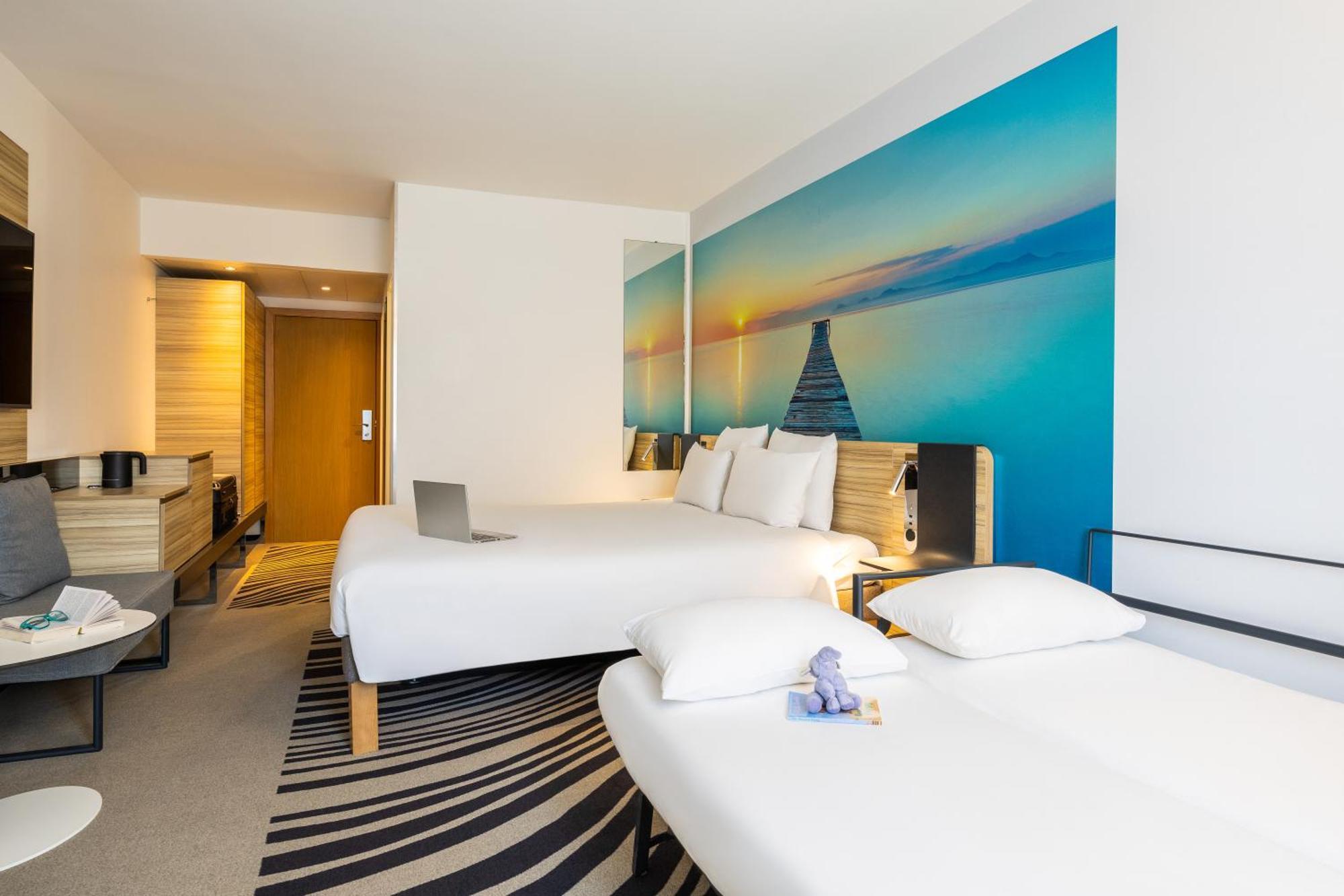 Novotel Off Grand Place 4* Brussels