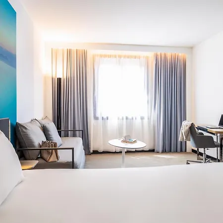 Hotel Novotel Brussels Off Grand Place Exterior photo