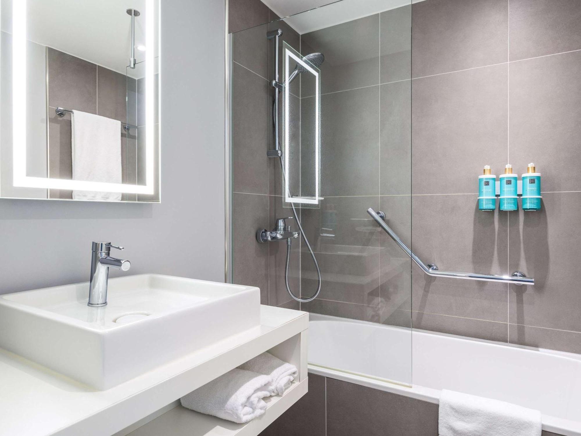 Novotel Off Grand Place 4* Brüssel